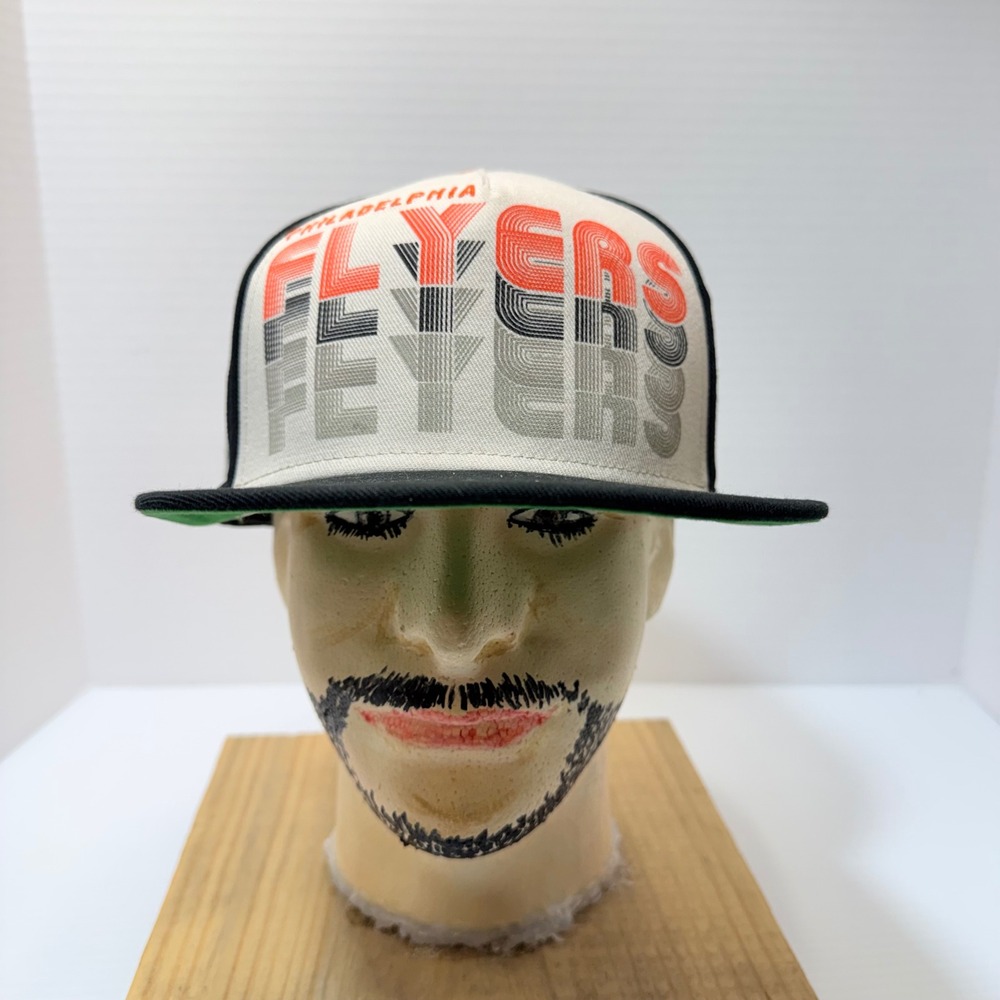 Philadelphia Flyers Vintage Hockey NHL Fanatics Snapback‎ Hat Cap